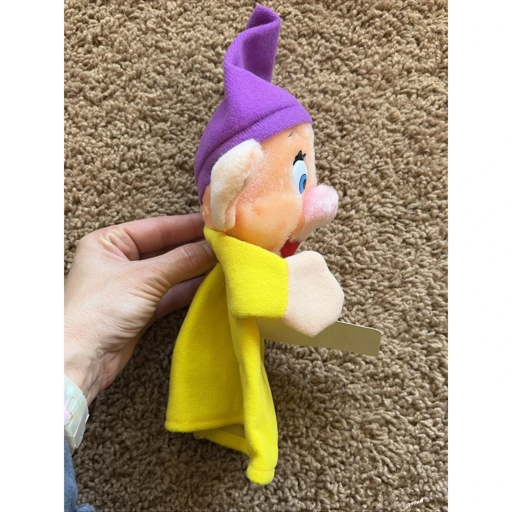Vintage Snow White Seven Dwarfs Dopey DISNEY 50th Anniversary Hand Puppet w/ Tag